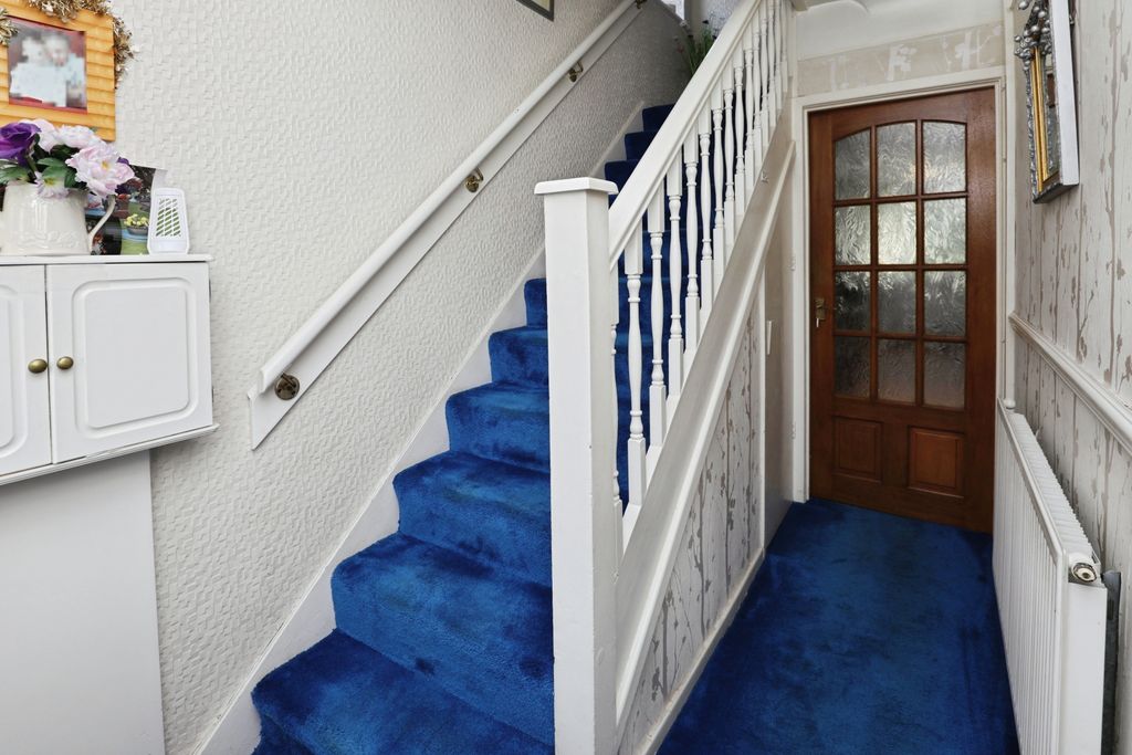 Property photo 2 of 15 Hall