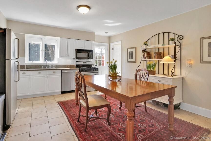 Property photo 3 of 19 <Alttext/>