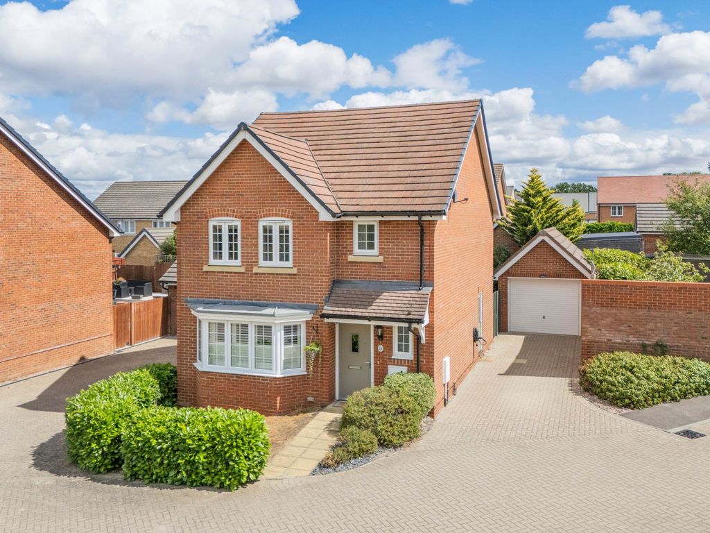 Property photo 1 of 15 Glasspool Road