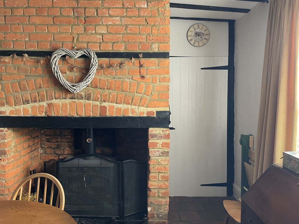 Property photo 3 of 18 Rectory Road