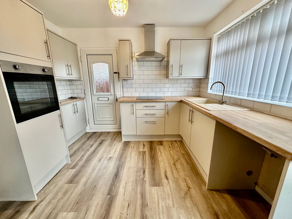 Property photo 1 of 23 Img_8243