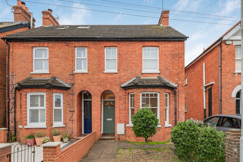 Property photo 1 of 13