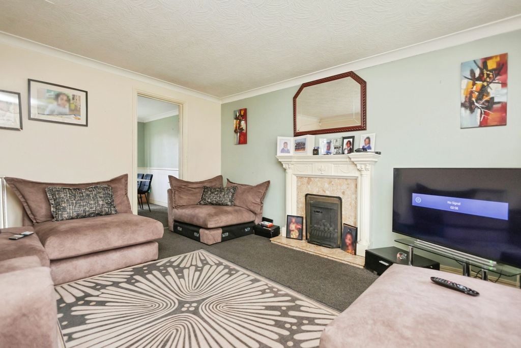 Property photo 2 of 20 Pbox-Img.Jpg