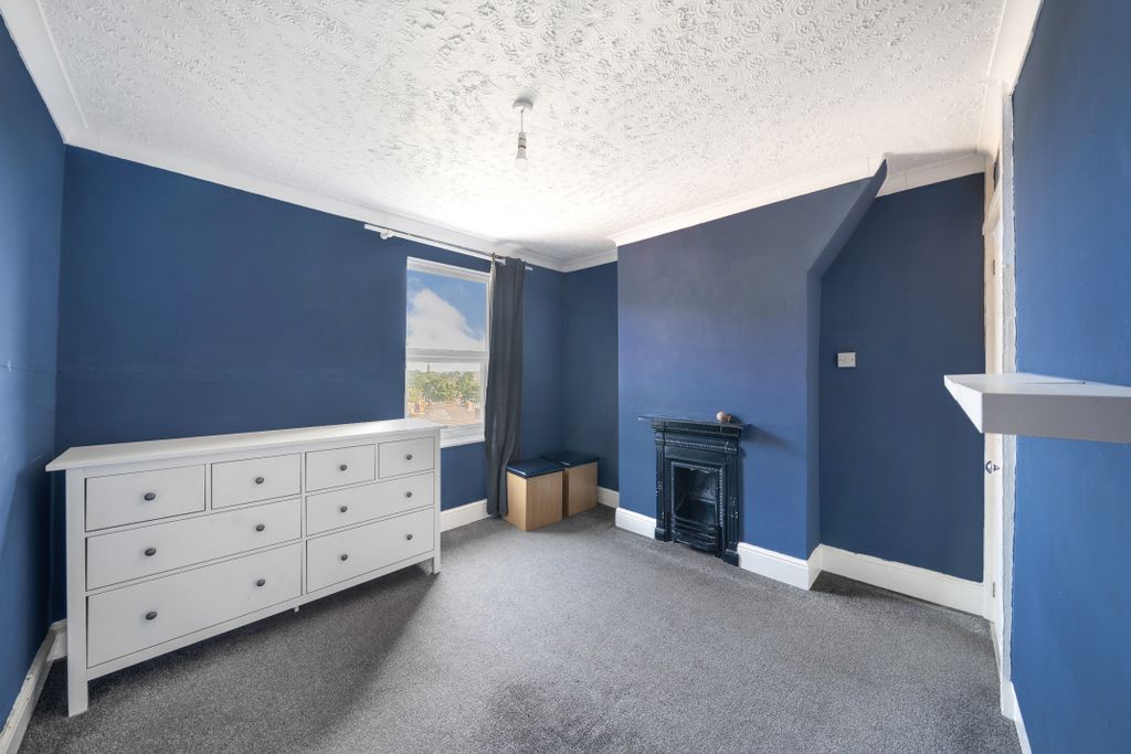 Property photo 3 of 18 117514615