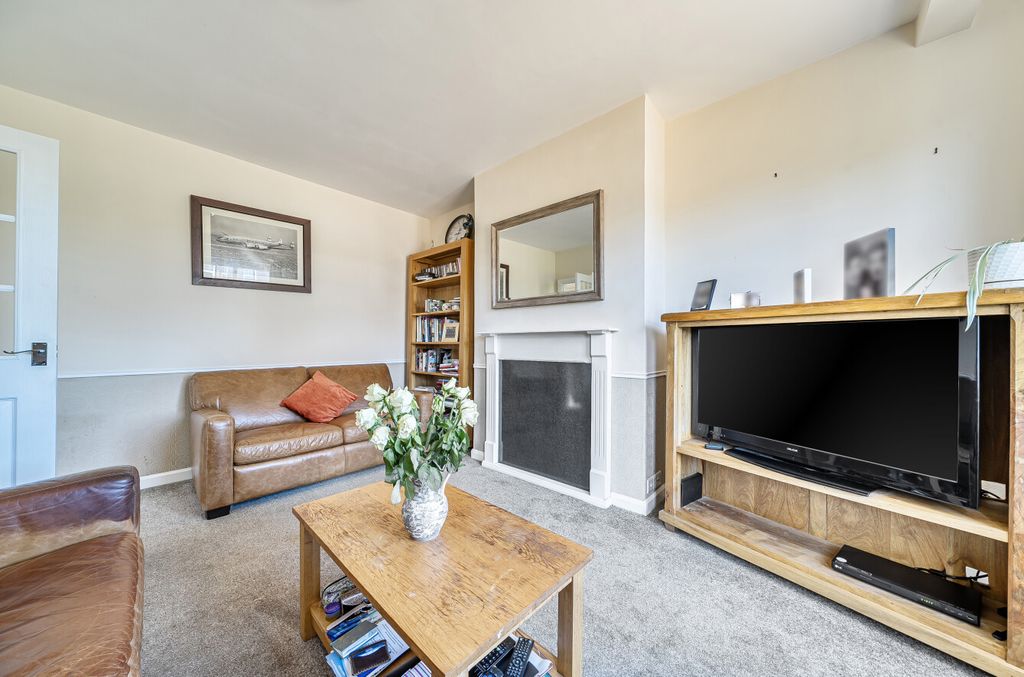 Property photo 3 of 12 1452581-21-69F31A...
