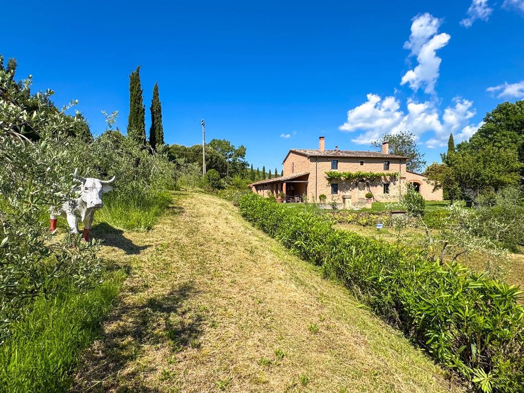 Property photo 1 of 49