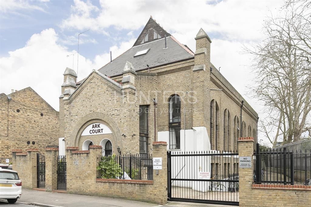 Property photo 2 of 12