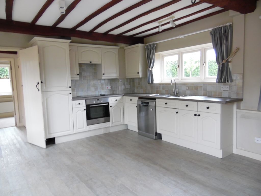 Property photo 2 of 16 Sam_0926