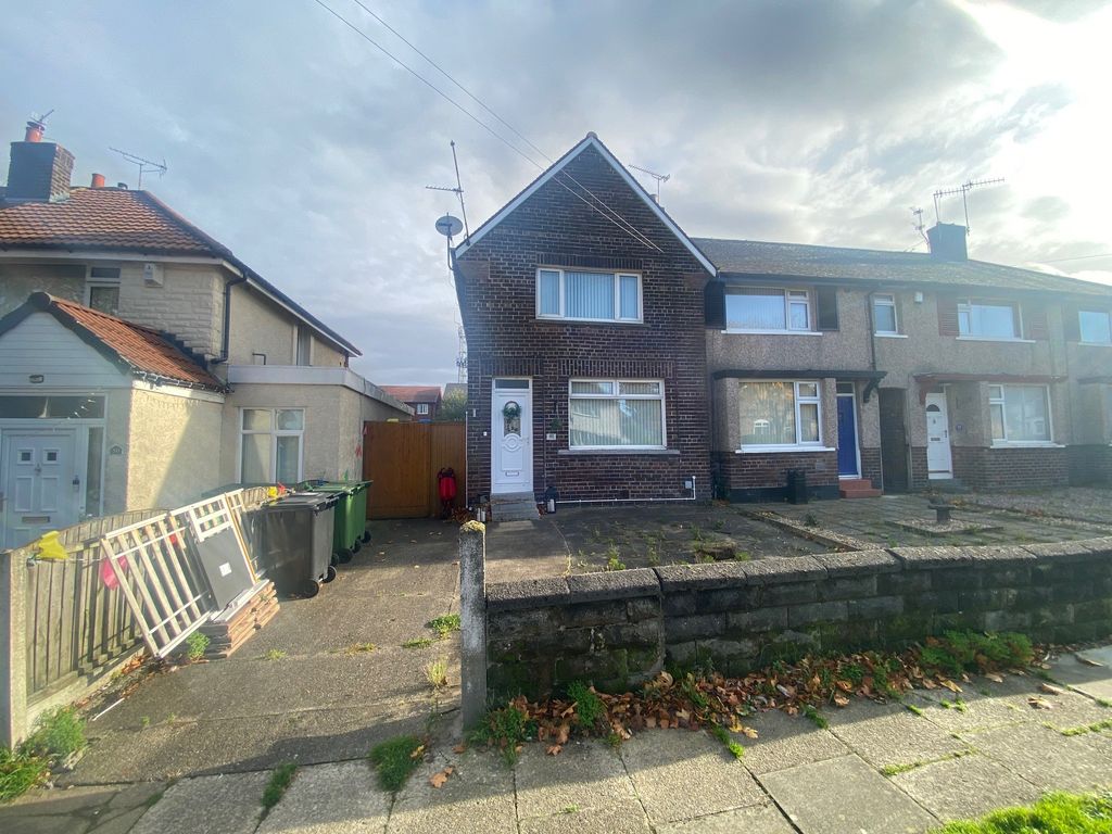 Property photo 1 of 9