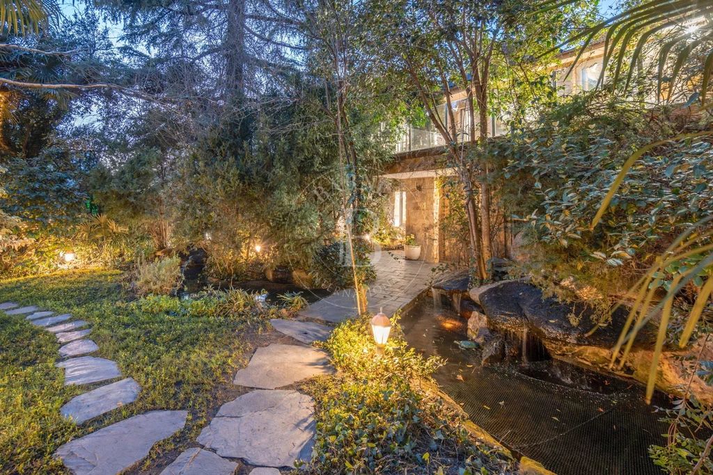 Property photo 3 of 34