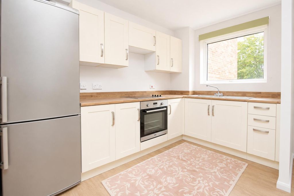 Property photo 2 of 7 8E6B4Aa7-4438-4d37-Baf1-3Ab68E5c4410.Png