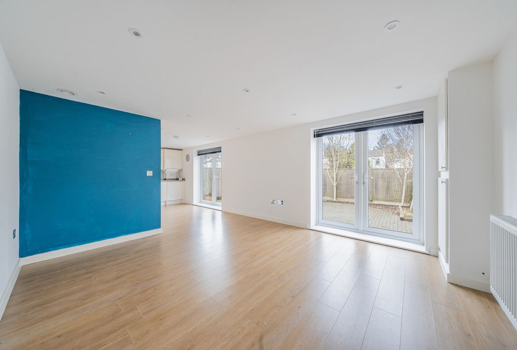 Property photo 3 of 9 1251627 (2).Jpg