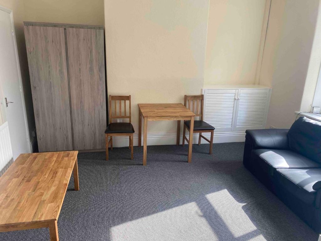 Property photo 2 of 7 Img_6136.Jpg