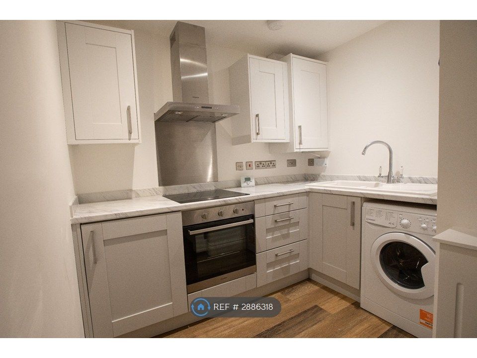 Property photo 2 of 4 Kitchen