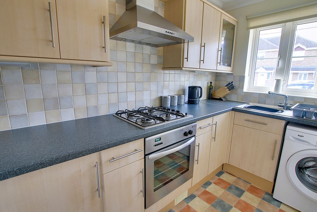 Property photo 2 of 8