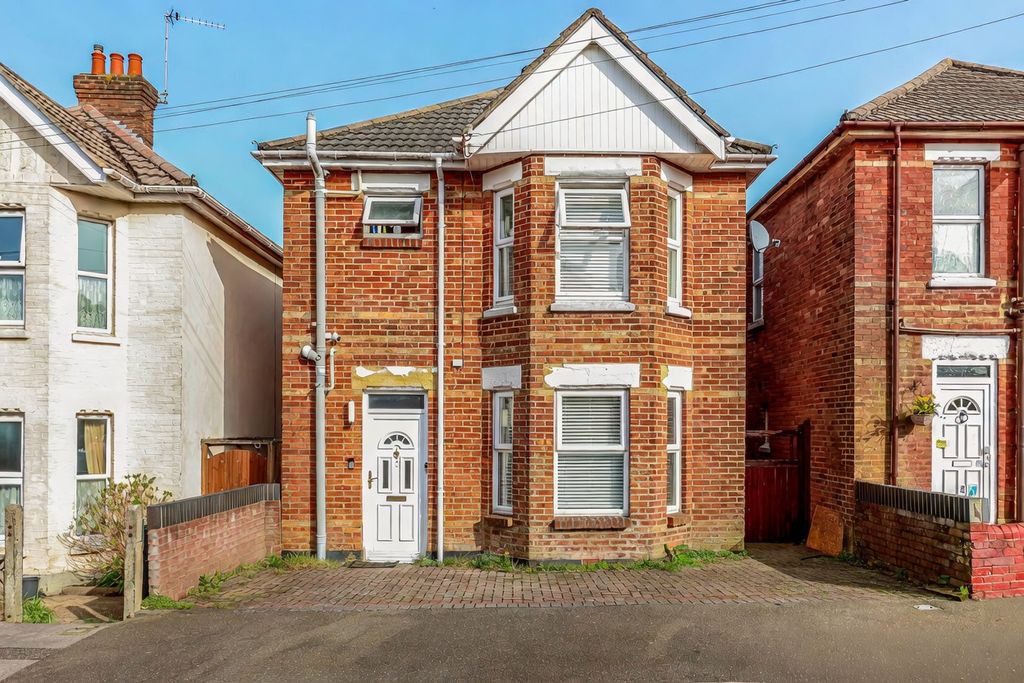 Property photo 1 of 20 1