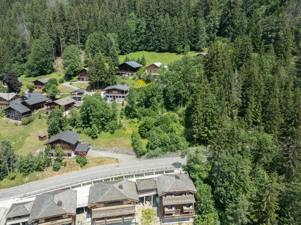 Property photo 3 of 6