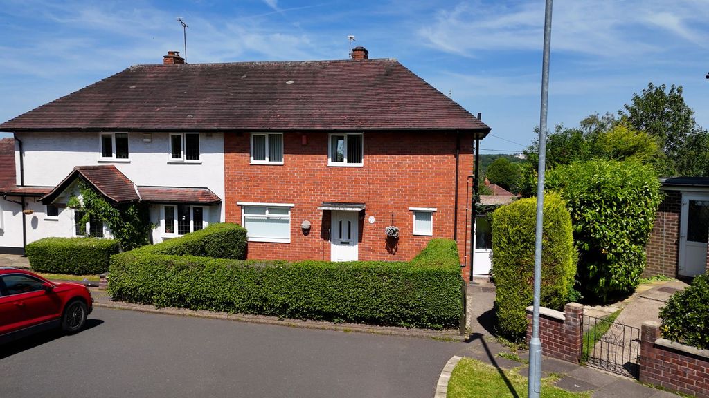 Property photo 1 of 27