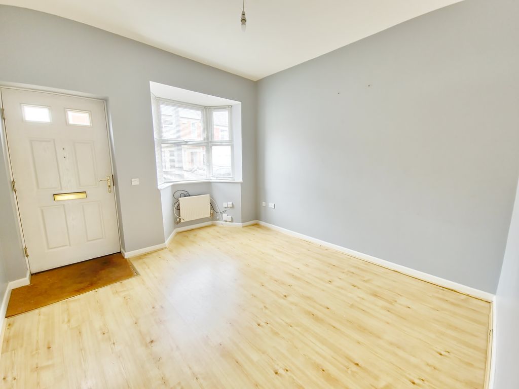 Property photo 3 of 15 1000022682