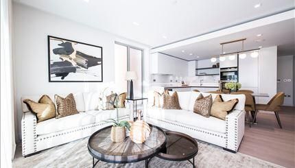 Property photo 1 of 10 Living Room