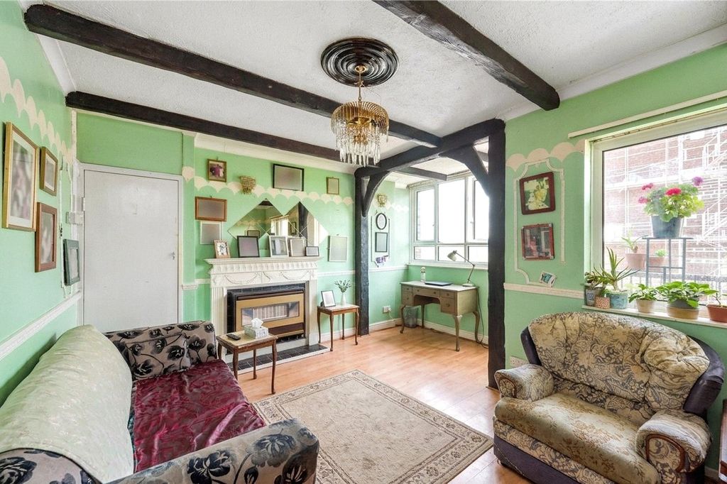 Property photo 1 of 8 Picture No. 25