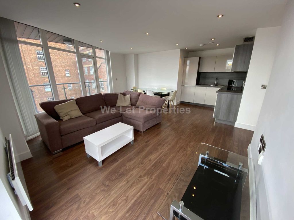 Property photo 2 of 11