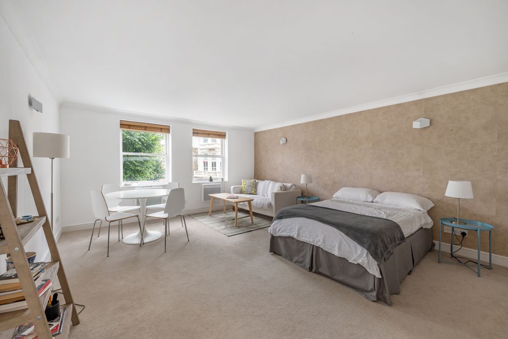 Property photo 1 of 7 1
