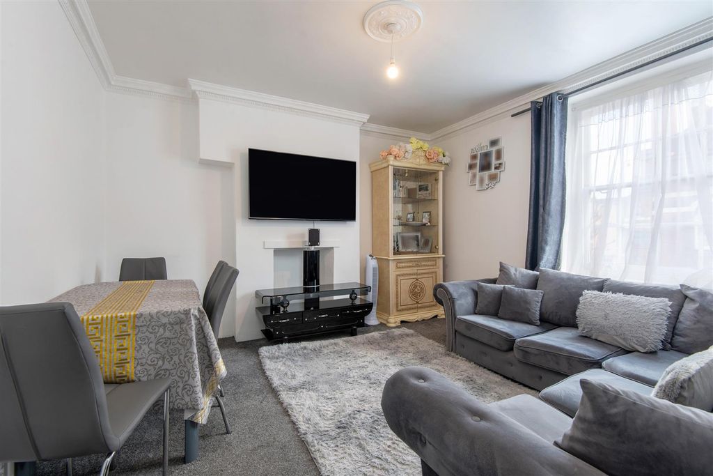 Property photo 1 of 11 51934- Hi- Res  (9).Jpg