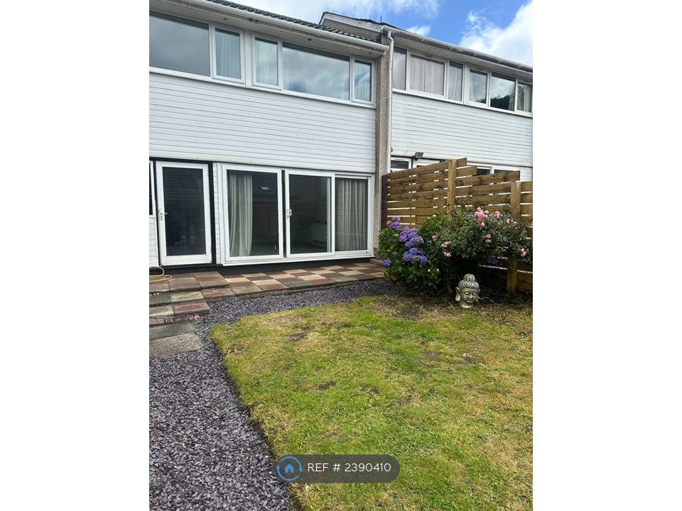 Property photo 1 of 8 Garden