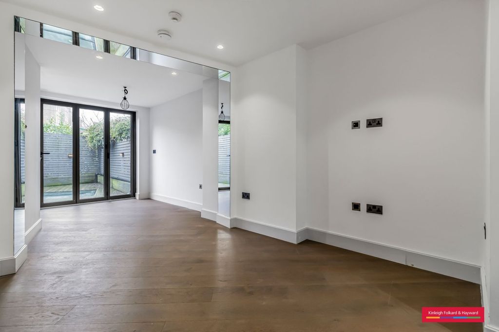 Property photo 1 of 15 Picture No. 37