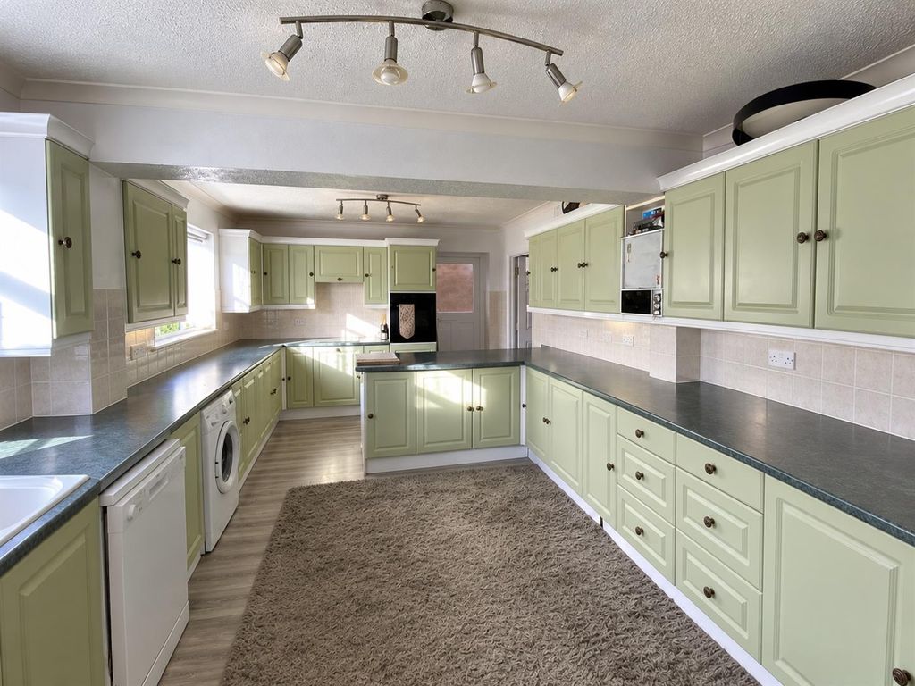 Property photo 2 of 12 Large Kitchen