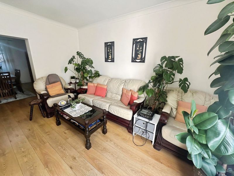 Property photo 2 of 13 Photo 11