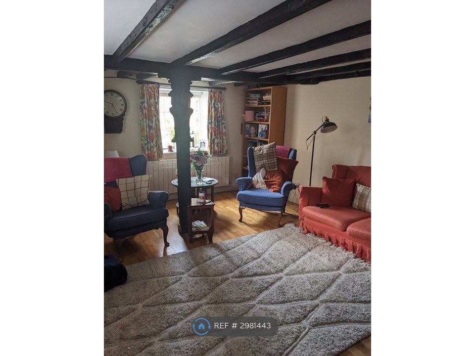 Property photo 2 of 13 Sitting Room