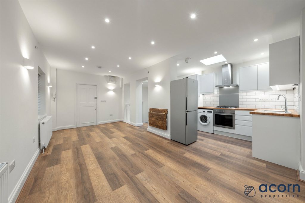 Property photo 3 of 12 Picture No. 06