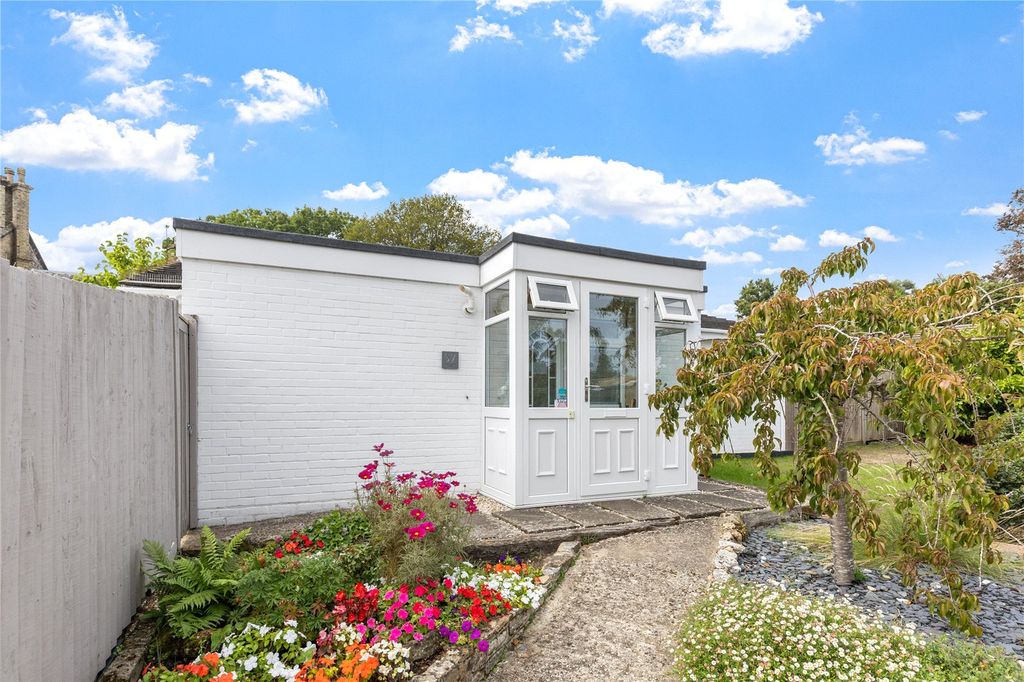 Property photo 1 of 16 Picture No. 26