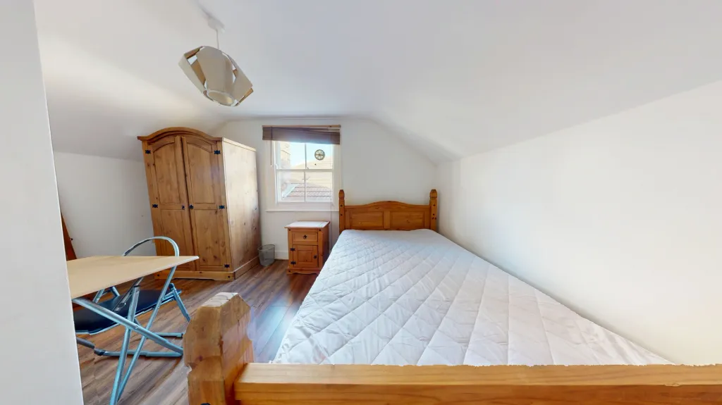 Property photo 1 of 7 D Bedroom Main Pic