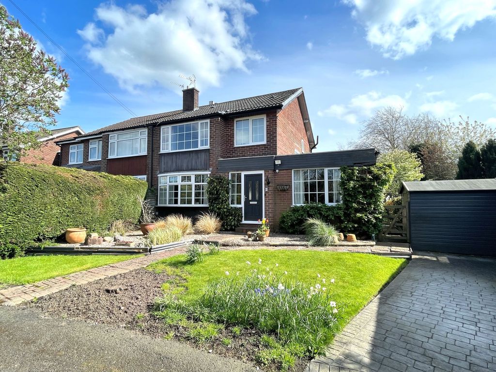 Property photo 1 of 23