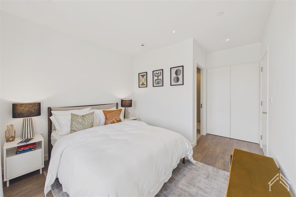 Property photo 3 of 17 7.Jpg