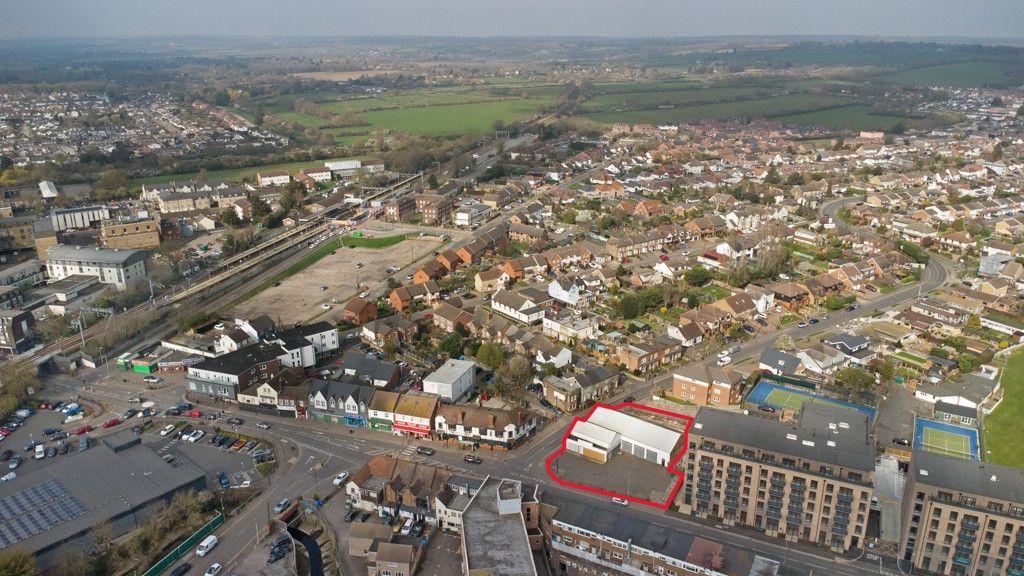 Property photo 3 of 14 Photo 3