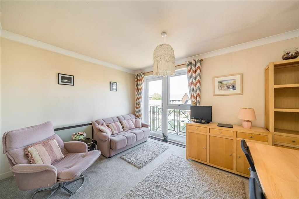 Property photo 2 of 9