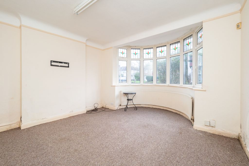 Property photo 2 of 15 Picture No. 04