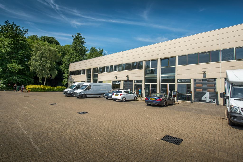 Property photo 1 of 11 Units 1-5 Millfield