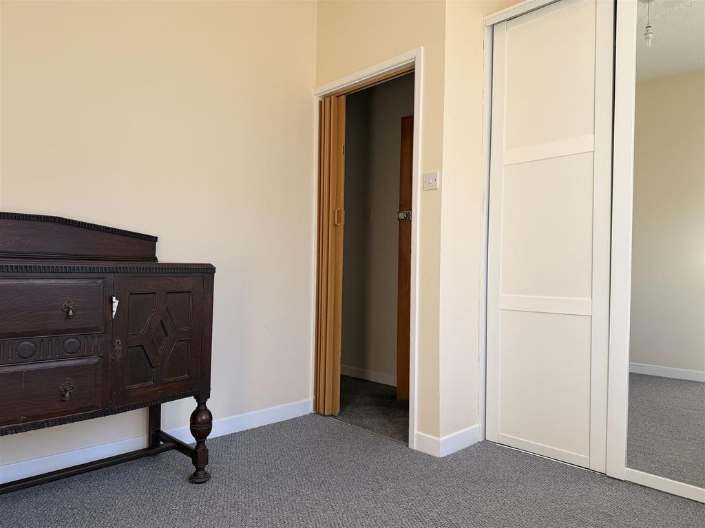 Property photo 2 of 18 Img_4812.Jpg