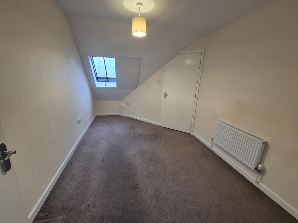 Property photo 2 of 10 Bedroom 2