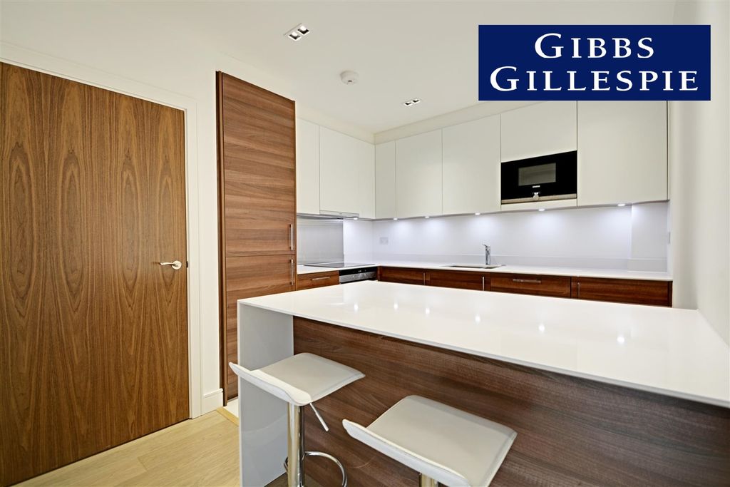 Property photo 1 of 14 1