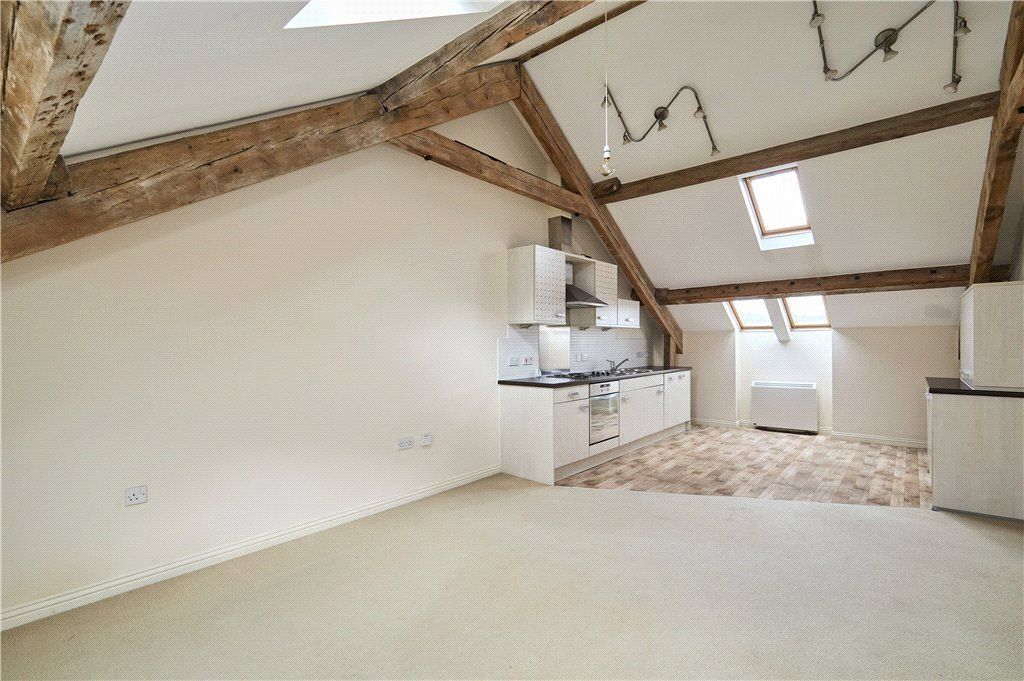 Property photo 2 of 9 Open Plan Living