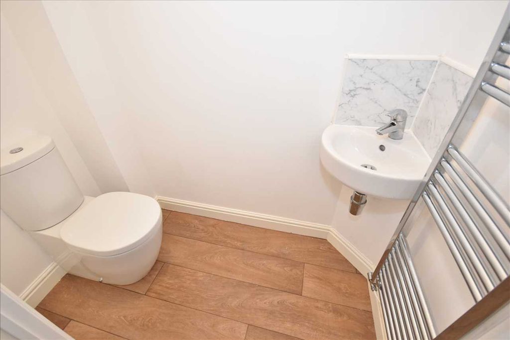 Property photo 2 of 13 Cloakroom/W.C.