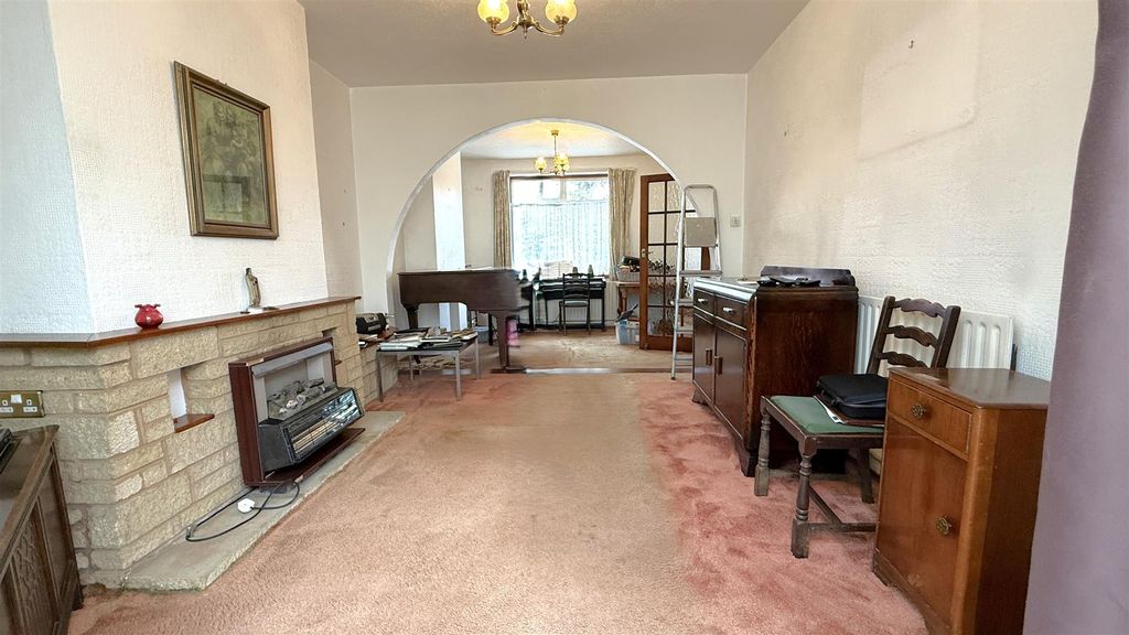 Property photo 2 of 17 Img_3001.Jpg