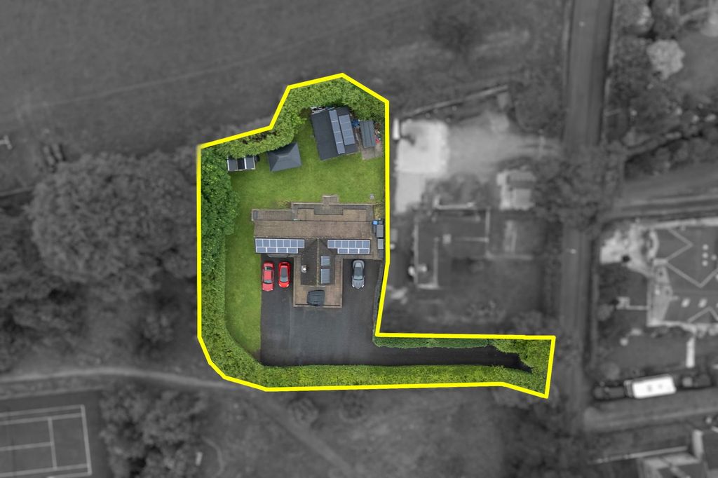 Property photo 2 of 24