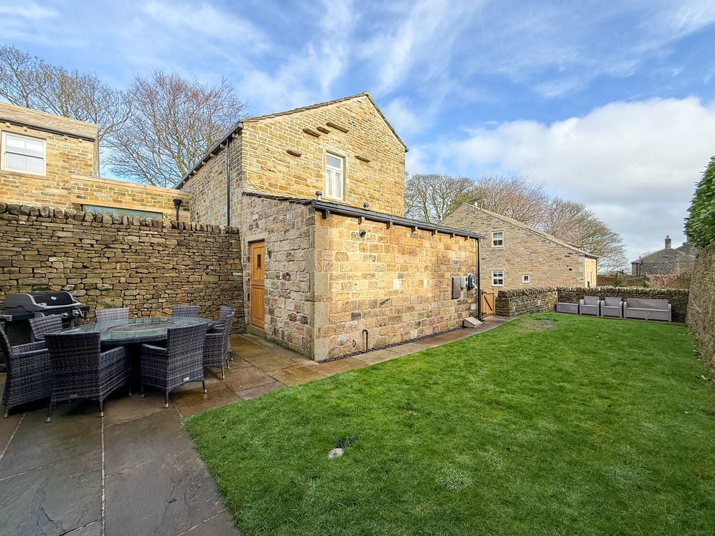 Additional image 38 of 4 bed barn conversion for saleOff Manor Road, Farnley Tyas, Huddersfield HD4